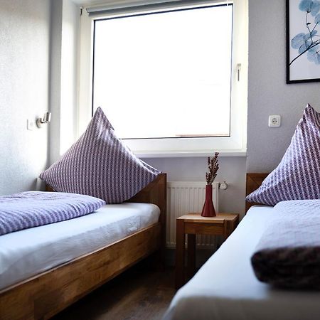 Hotel Garni 뫼르스 외부 사진